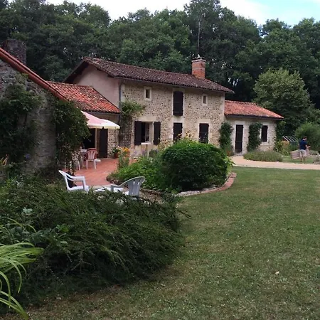 La Petite Thimote Panzió Nieuil-l'Espoir